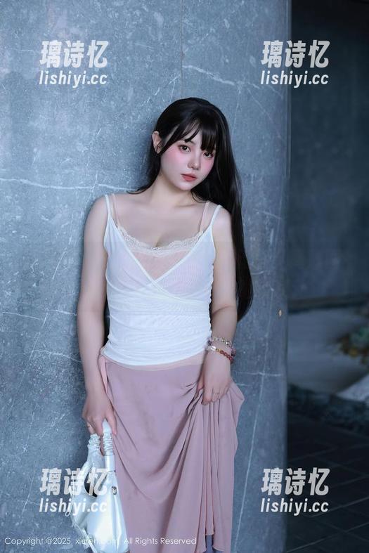 秀人网 - 晚苏susu的美脚汇总，高清图库助我重拾那份难以言喻的感动