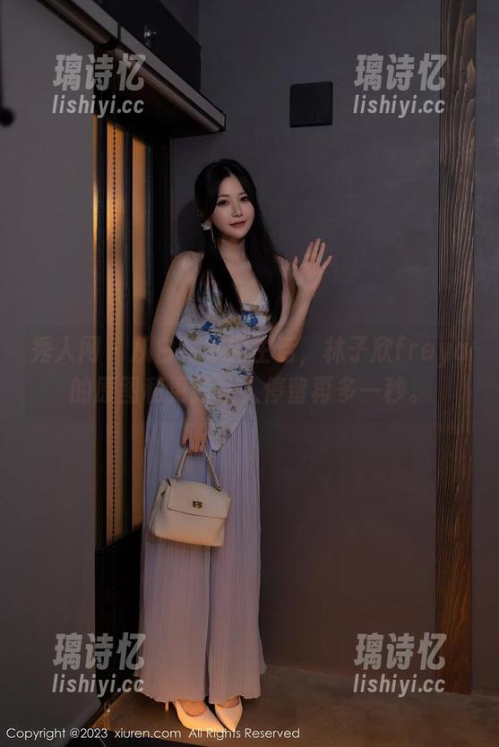 秀人网-林子欣freya 秀人网 - 从白衬衫到生活,林子欣freya的原图和更新让人停留再多一秒。
