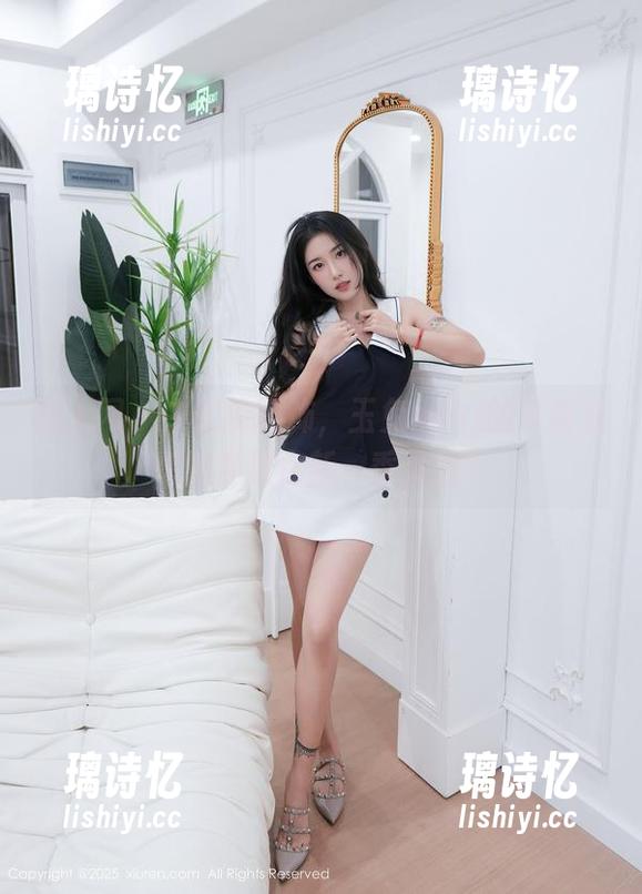 秀人网-玉兔miki 秀人网 - 中式粉服饰,玉兔miki的写真分享能否做你新一季灵感?