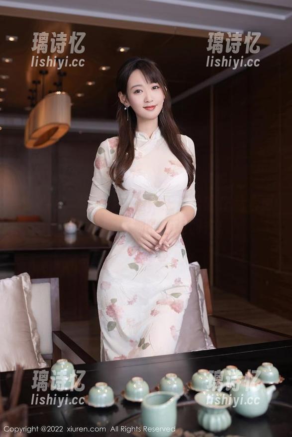 秀人网-王曼柔 秀人网 - 长腿众生相,王曼柔的作品集更新,腿不够细的请返回去!