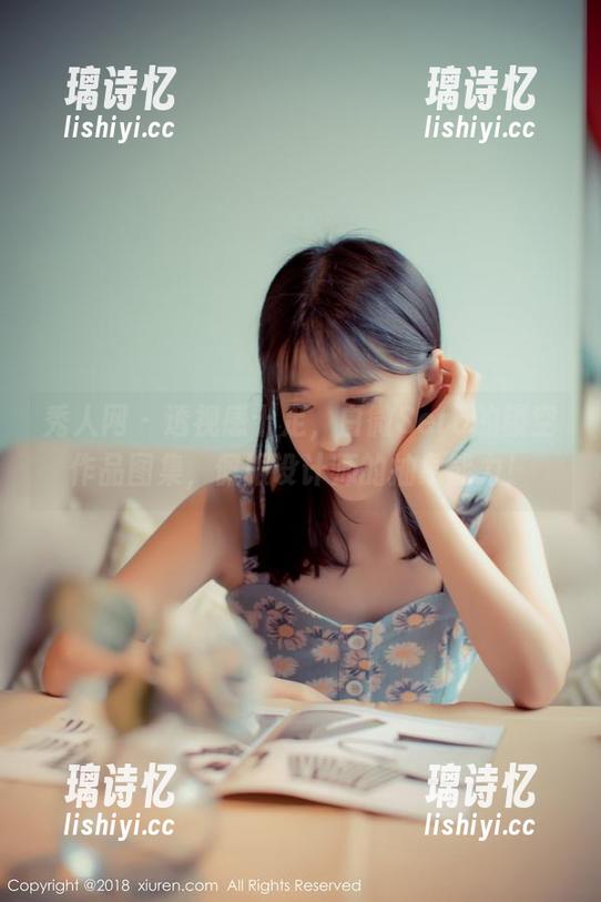 秀人网-白微Sera 秀人网 - 透视感十足,白微Sera的镂空作品图集,佩服设计师的抽象能力!