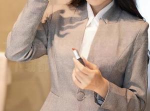 秀人网 – 雯大王susie的牛仔裤写真集，下载都得考虑搭配吧？