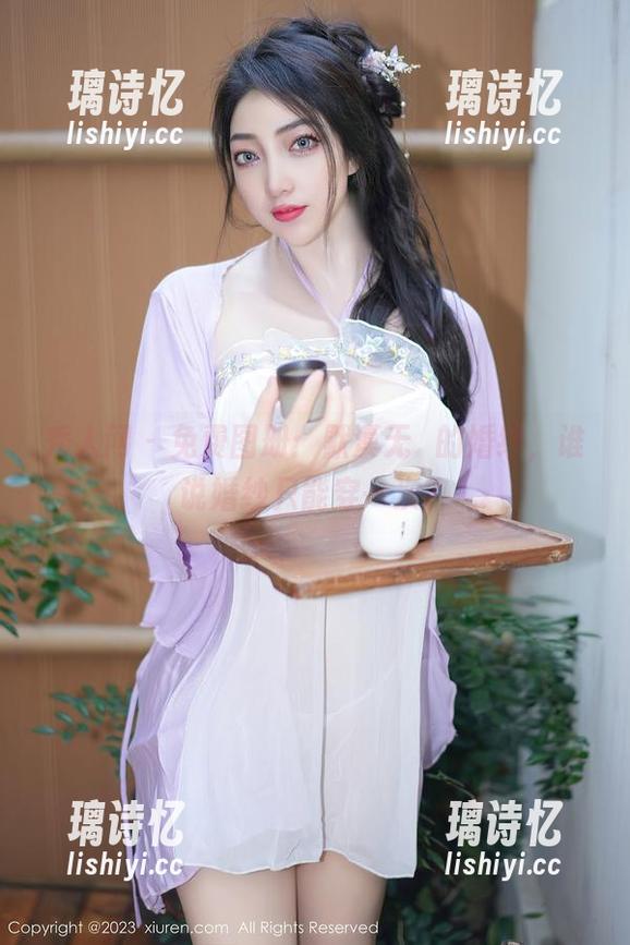 秀人网-默漠无荢 秀人网 - 免费图册:默漠无荢的婚纱,谁说婚纱只能穿一次?