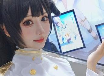 被无圣光包围的紫氯氯，运动的姿态成了我流连的理由。