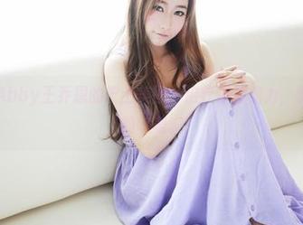 美媛馆 – Abby王乔恩的护士美图：治疗你的视力，顺便拯救我的审美。