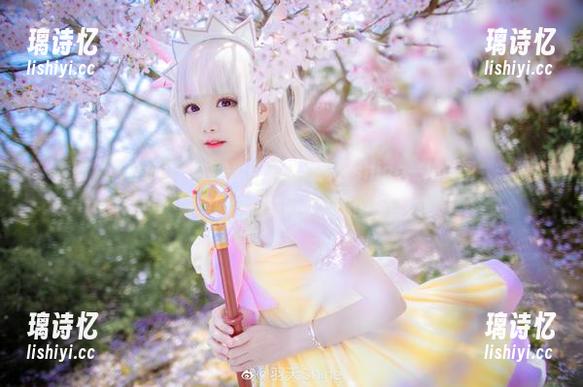 羽天shine “透明”这种东西,本来挺奇怪的,羽天shine一拍美图,忽然就好想要定制暴露不知晓的东西