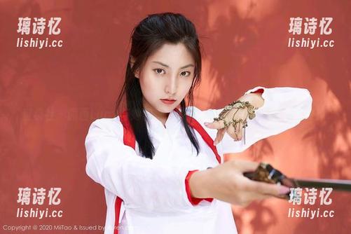 蜜桃社-露西Lucy 蜜桃社 - 露西Lucy与她的甜心原图,恍惚间已多看了三十遍...