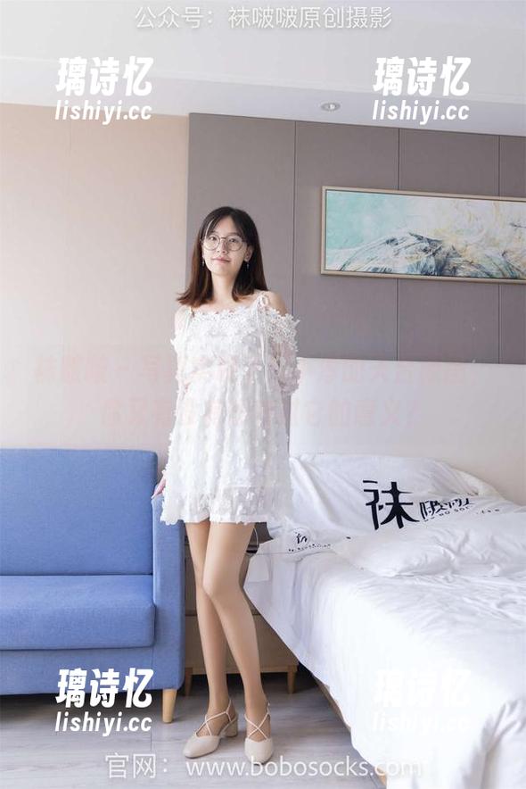 袜啵啵 - 写真实现了！小淳的天台原图，你又有没有思考过它的意义？