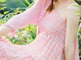 一言不合就婚纱，迷之呆梨的私房写真乱入了现实。