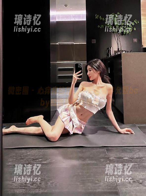 黎允熙baby 微密圈 - 心痒痒的蓝,快来看看黎允熙baby的透视蓝合集吧。